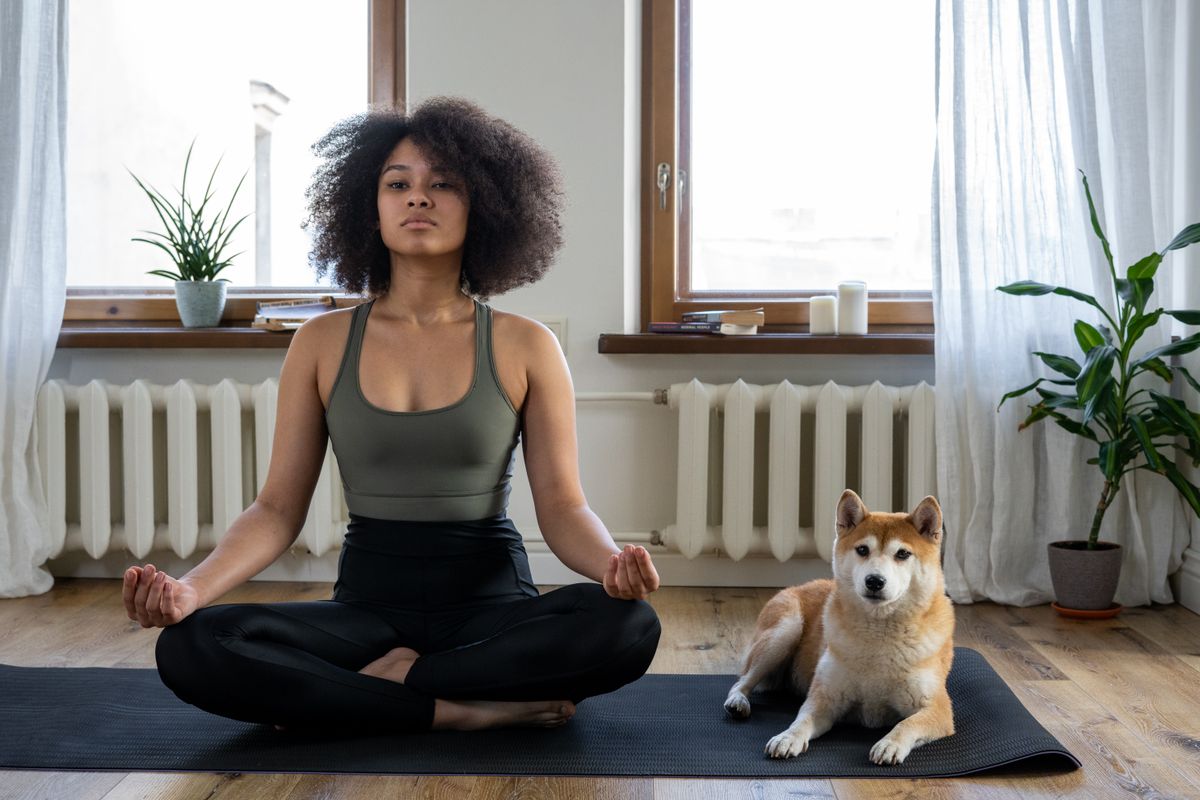 Ruhiger Praxisraum bei YogaaLuma